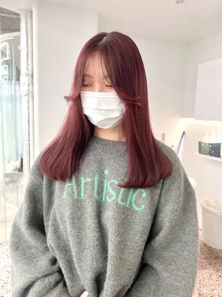 ミディアム ✨ブリーチ/顔周り レイヤー¦YUKA✨のヘアスタイル