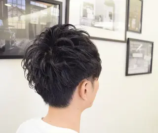 ショート パーマ メンズ 石鳶 勝のヘアスタイル