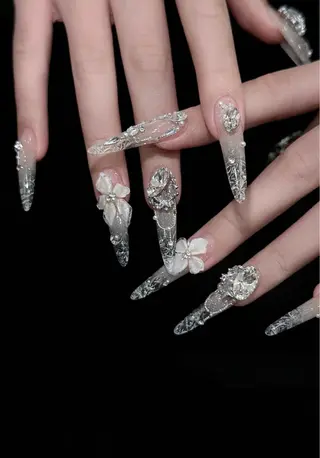 ネイル ちごみ Novaのネイルデザイン