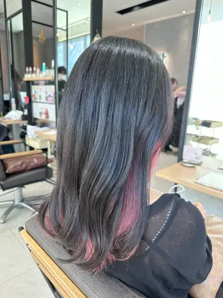 セミロング カラー 🍜のばた 🍜のヘアスタイル