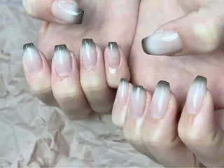 ネイル ToliyDeliy Nail Salonのネイルデザイン