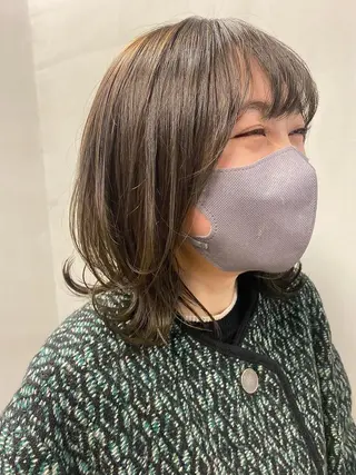 ミディアム カラー ハル🌸柔色/ ブリーチなし/艶髪のヘアスタイル