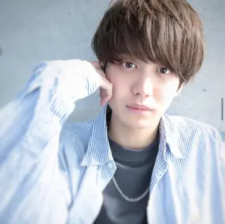 ショート カラー メンズ 赤み消し🌿 透明感カラー🫧のヘアスタイル