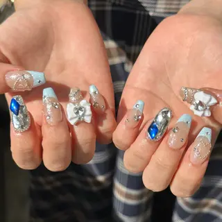 ネイル Nailist Amiのネイルデザイン