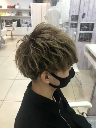 ショート メンズ 髪質改善× ハイライト溝江のヘアスタイル