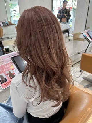 ロング COCONA/ORO モデル様募集中のヘアスタイル