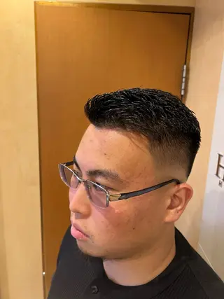 ショート パーマ メンズ ヒロ銀座　barber shop秋葉原店所属・佐藤 大和のヘアスタイル