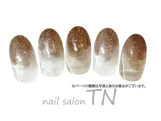 ネイル 中島 実穂のネイルデザイン