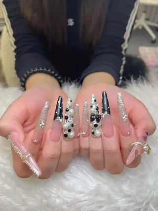 カラー RUBY NAIL& BEAUTY SPAのネイルデザイン