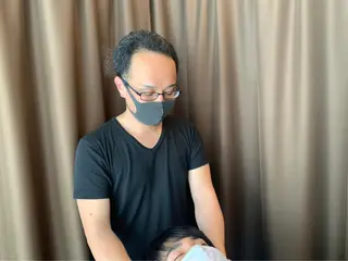 小林整骨院 北浜所属・美容鍼・整体 根本改善/田邉真太郎のエステ・リラクイメージ