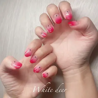 ネイル White deerのネイルデザイン