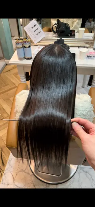 ロング 美髪縮毛矯正🤍 髪質改善/Shinaのヘアスタイル