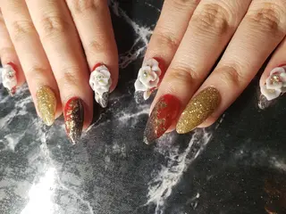 ミディアム ネイル クロキ 。のネイルデザイン