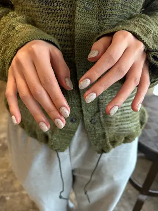 ネイル handsome所属・miura ichikaのネイルデザイン