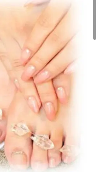 Liora所属・nail mnのネイルデザイン