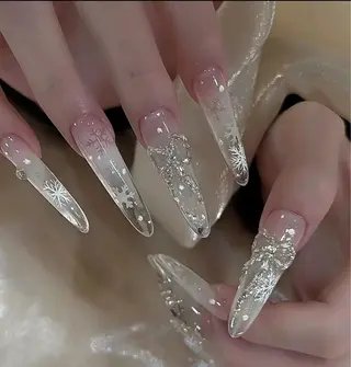 ネイル XIXI ネイルのネイルデザイン