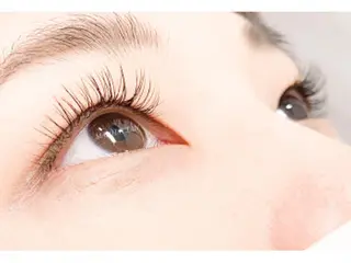 マツエク・マツパ 小島 麗華の眉毛・アイブロウイメージ