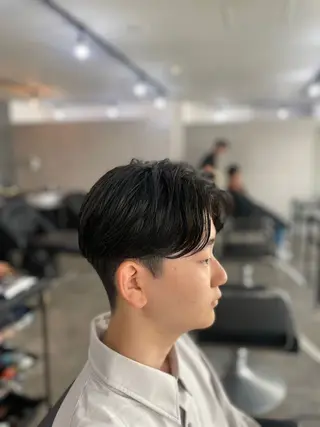 パーマ メンズ SALOWIN梅田茶屋町North店所属・岡田/メンズ特化/パ ーマ&ショートのプロのヘアスタイル