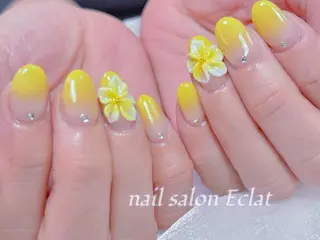 ネイル ネイルサロンエクラ 🫧Shizukaのネイルデザイン