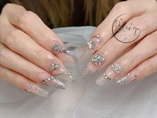 ロング Bling Salonのネイルデザイン