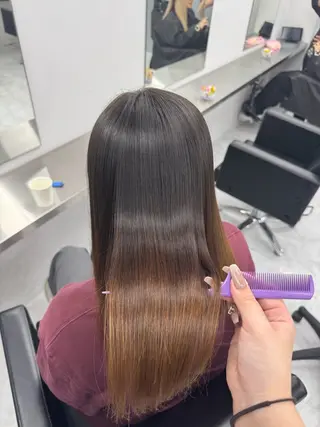 セミロング うる艶🫧ハイトーン 💜🦋🫧ミズキのヘアスタイル