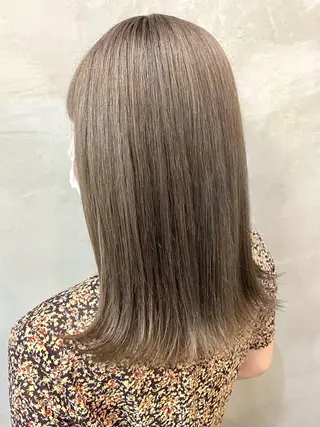 セミロング カラー 🫧透明感カラー🫧 OIKAWAのヘアスタイル