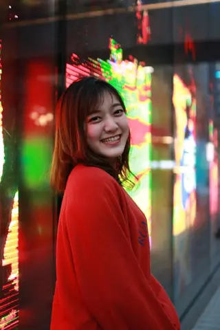 ミディアム Roji 米田 真一のヘアスタイル