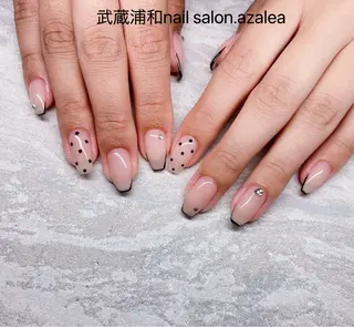 ネイル R inのネイルデザイン