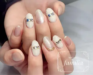 ネイル -nailroom- familiaのネイルデザイン