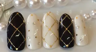 ネイル MAXKELLY ASAのネイルデザイン