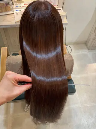 ロング 髪質改善/美髪縮毛 ☘️大人ショートのヘアスタイル