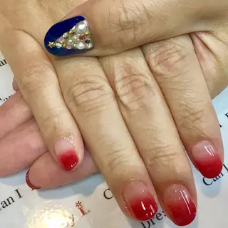 ネイル キャンアイドレッシー 海老名のネイルデザイン