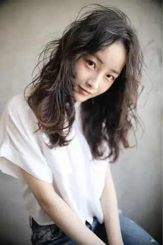 セミロング パーマ 下北沢 soiのヘアスタイル