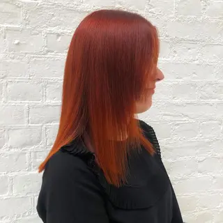 セミロング カラー GO TODAY シェアサロン 原宿Verno店所属・髪質改善/ブリーチ/ ボブ特化/よしきのヘアスタイル