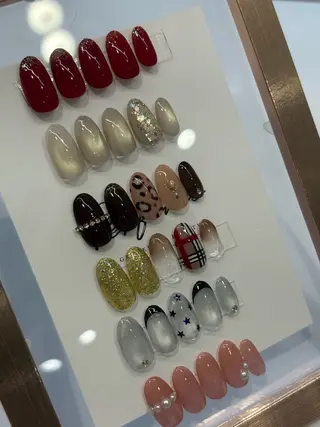 ネイル LELLE所属・LELLE ぴすのネイルデザイン