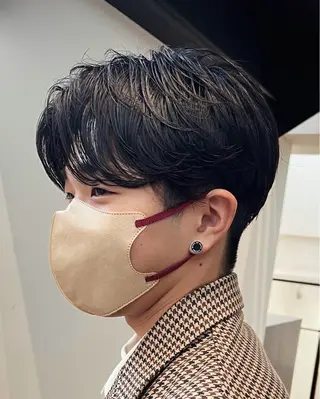 パーマ メンズ Qin shaire salon 原宿verno店所属・【センターパート】 ETO／江藤翼の眉毛・アイブロウイメージ