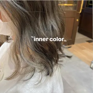 カラー glad hairのヘアスタイル