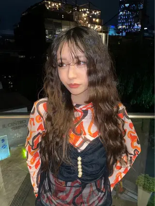 ロング ✨ブリーチカラー特化 美容師/なぎさのヘアスタイル