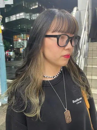 ロング カラー 個性派ネイル 🌼 ハルカ ♡の眉毛・アイブロウイメージ