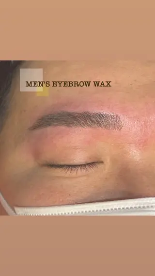 アイブロウ AVANCE. セブンパーク天美松原店所属・Kanami Tのマツエク・マツパデザイン