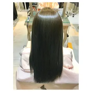 セミロング カラー 極艶透明感カラー🐰 髪質改善/出雲つぐみのヘアスタイル