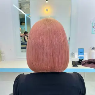 ショート カラー ブリーチカラー 🩵MIZUKIのヘアスタイル