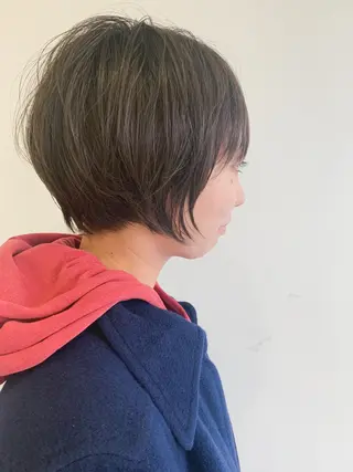 ショート nuu所属・💜ショート💜 ウルフ、ボブ二色亜美のヘアスタイル