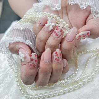 ネイル M.Y ネイル🩷のネイルデザイン