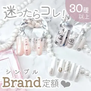 ネイル Yudia -neon-のネイルデザイン