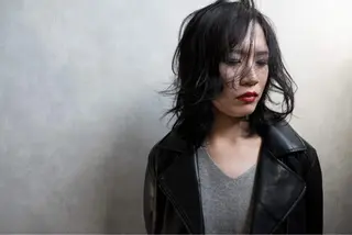 ミディアム ..ROUTE.. Chihiroのヘアスタイル