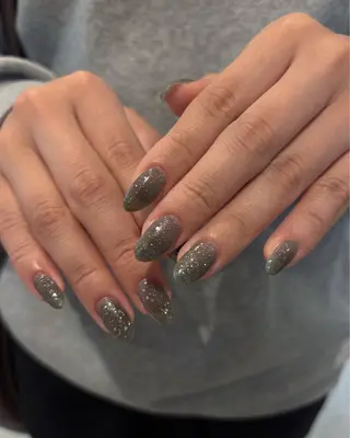 ネイル ririka 🍀のネイルデザイン