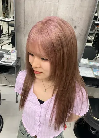 ロング カラー のん🎀ハイトーン/ レイヤーカット🐳のヘアスタイル