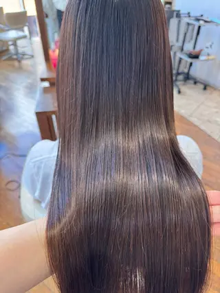 ロング カラー 小平 琳のヘアスタイル