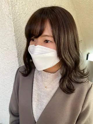 セミロング カラー ヘアアレンジ niconail 千歳烏山店所属・niconail 🧣ayu 📍烏山のネイルデザイン